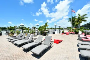 All-New, Huge Pool, 70\" TV, Bunk Beds, Tiki Bar & Grill! - Image 5