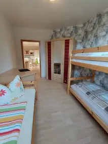 Appartamento 'Ferienbauernhof - Ferienwohnung 6' con terrazza privata, giardino privato e Wi-Fi - Image 5