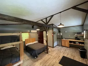 The West Virginia Way, Outlaws Hideaway, Cabin 2 - Image 4