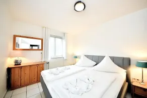 Familien-ferienwohnung mit Terrasse, Strandkorb & Gartenzugang - 70 m zum Strand - Image 5