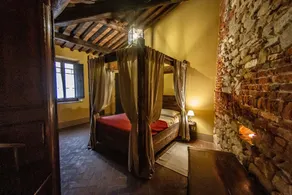 \"LA TORRE\" Medieval Resort con piscina \"Maniero del Brunelleschi\" vicino Pisa - Image 5
