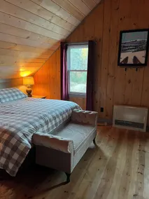 Newly Renovated Post & Beam Style Barn.  - Image 4