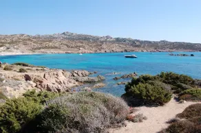 Casa tra le rocce magnifica vista sulle montagne - Vicino a Figari - Image 3