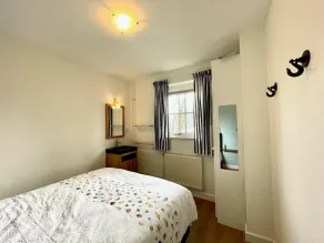 Situated directly behind the dunes, cosy holiday home where 1 dog is welcome - Image 5