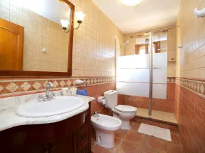 Skøn privat feriebolig med WIFI, privat pool, klimaanlæg, TV, terrasse og panorama udsigt - Image 2