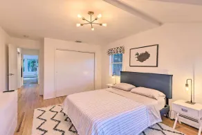 Luxe Westhampton Beach Home w/ Pool & Hot Tub - Image 5