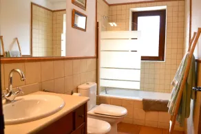 Mountain apartment with fireplace - Image 3