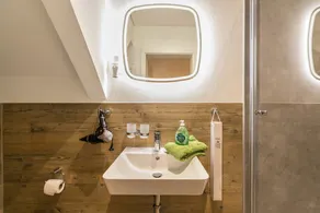 Apartamento de Férias \"Treibholz - Feriendomizil Ostsee\" com 2 Terraços, mesmo em frente à praia e WiFi - Image 3
