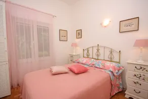 Three bedroom apartment near beach Splitska, Brač (A-2865-a) - Image 4