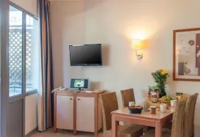 Studio Confortable pour la Famille! - Image 4