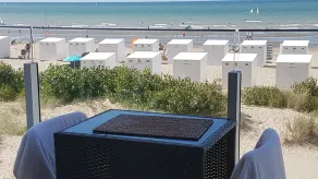 Apartamento de frente para o mar com varanda, muito brilhante com garagem - Image 3