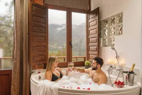 Magischer Ort, Ideal Paare: Jacuzzi, Berge, Grill und Feuerstelle - Image 3