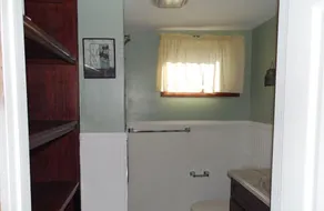 Honeoye Lake Waterfront Cottage - Image 4
