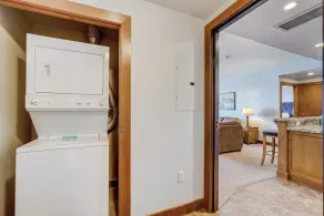 Sundial B321-B | Ski-in/Ski-out | Jetted Tub | Mountain Views | Pools & Hot Tubs | Ski Valet - Image 2
