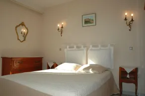 Au centre de Cassis, une location meublée à 300m de la plage et du port - Image 4