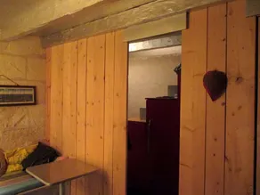 Fritliggende hus mod syd med pool og panoramaudsigt over Cher - Image 3