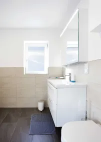 Apartamento moderno com equipamento sofisticado - Image 3