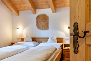 Apartamento 'Kranebitterhof Enzian' com vista para a montanha, jardim partilhado e Wi-Fi - Image 5