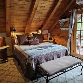 “Wake up to lake views, spend your days on the water, unwind by the fire.” - Image 2