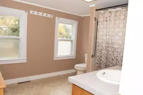 Cozy stay within walking distance to everything! - Image 2