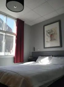 Standard Double Room - Image 3