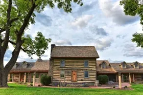 Stay in a 1795 Log Cabin on a working farm, George Washington Swoope, Jr Suite - Image 2