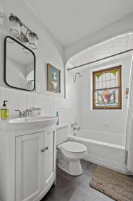 One-bedroom-City Livin' - Image 2