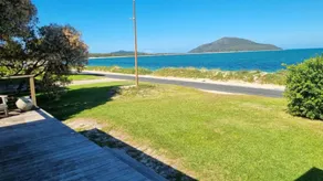 Absolute Beach Front - Image 4