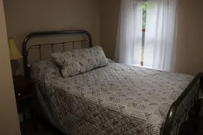 Cozy, private 3 BR get-away near Clarion. Long term stays welcome. Pet-Friendly! - Image 3
