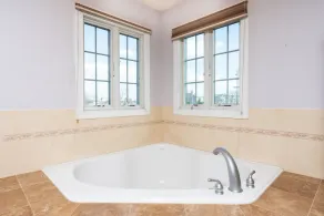 Heated Pool, Outdoor Kitchen, and More! Beautiful Shore Getaway - Image 5