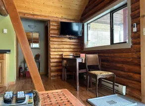Cozy Log Cabin in Pristine Nature - Image 2