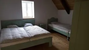 Casa vacanze con eleganti mobili in legno - Image 5