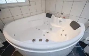 Vackert hem i Rønde med kök - Image 5