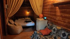 Etna Rural Cottage with Jacuzzi - Image 4