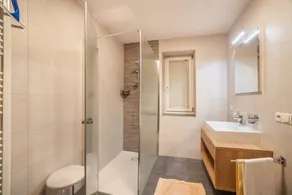 Apartamento vacacional \"Parigger Apt Lavendel\" con vistas a la montaña, jardín comunitario y Wi-Fi - Image 4