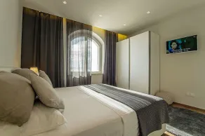 Vast villa, private heated pool - *free dinner offer - Image 3