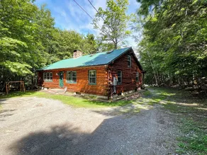 Spencer View (Waterfront on Moosehead Lake with Mountain Views) - Image 4