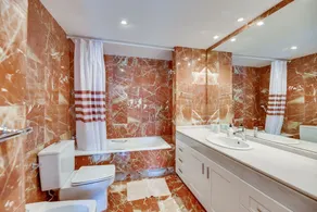 Appartement 'Estepona Beach' avec vue sur la mer, Wi-Fi et climatisation - Image 2