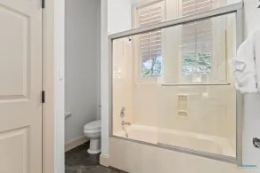 ☀️ Paradise Isle | Steps from Beach | Golf Cart & Dog Friendly* 🐾 - Image 4