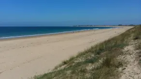 Angenehmes Haus perfekt 6 Minuten zu Fuß von einem schönen Strand entfernt - Image 4