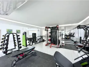 500sqft 7 Luxury Apartment for 4 people - Image 5