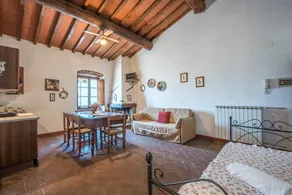 Pet-Friendly Apartment Bilocale Prunalbo with Shared Pool & Wi-Fi - Image 5