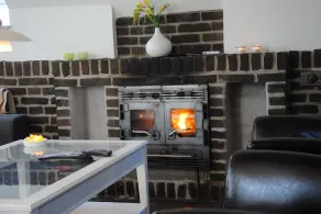 Cottage near beautiful beach in scenic and peace filled surroundings - Image 5