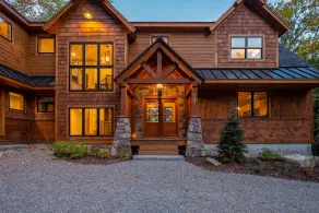 Ultimate luxury on Winnipesaukee Sleeps 18 Huge Beach - Image 3