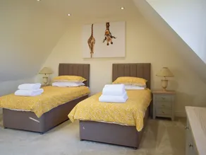 2 chambres à coucher à Stodmarsh, near Canterbury - Image 2