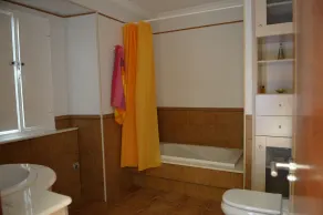 Rustikt hus med havsutsikt - Image 2