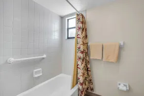 First Floor Deluxe Condo - Image 4