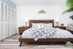 Stunning Beach Condo with Balcony- King Bed - Image 5