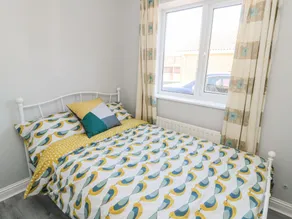 20 SOUTHMEAD, pet friendly, country holiday cottage in Amble - Image 5