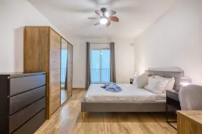Modern and centrally located large one bedroom apartment KBON1-1 - Image 4